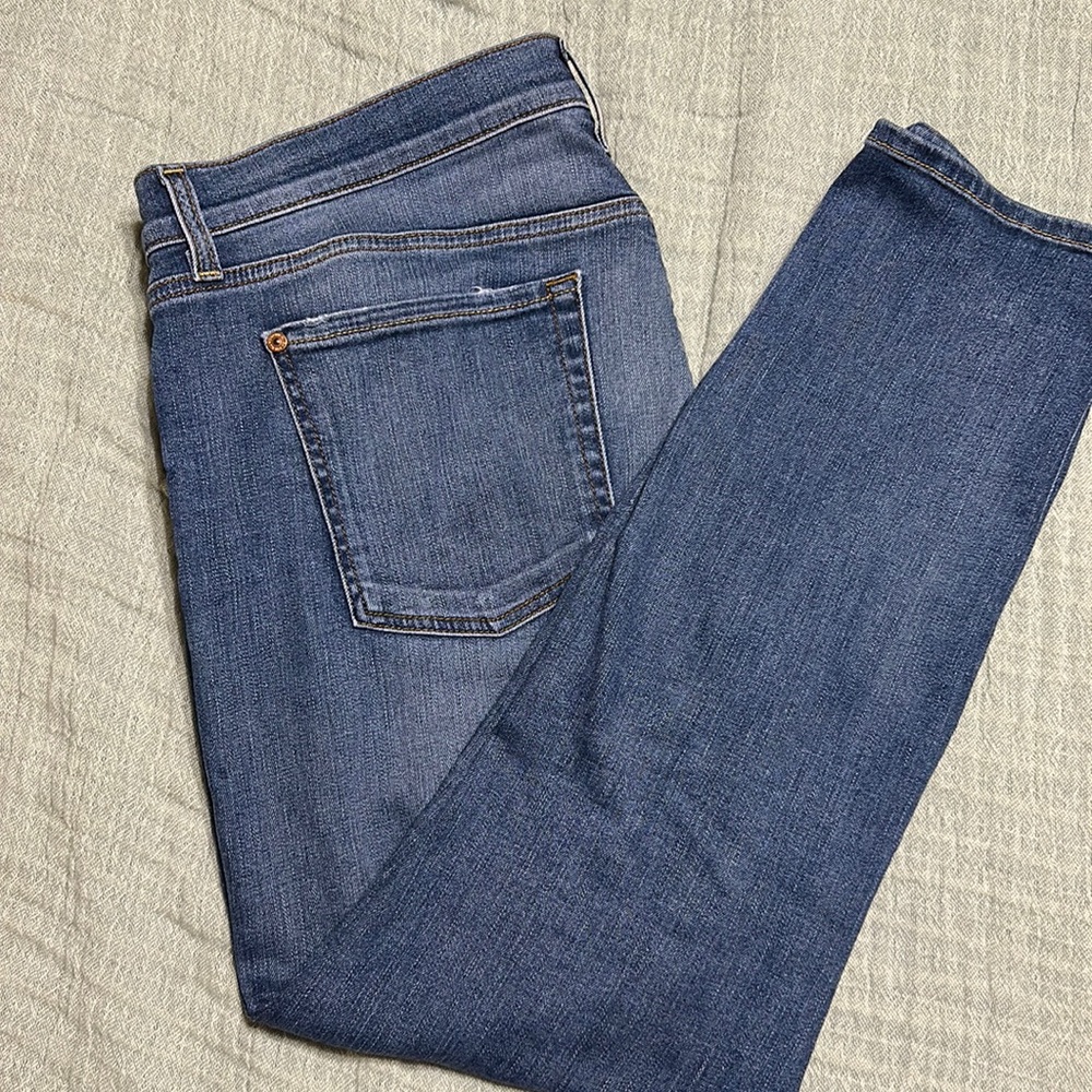 EUC 7forallmankind Roxanne Ankle Jeans size 31